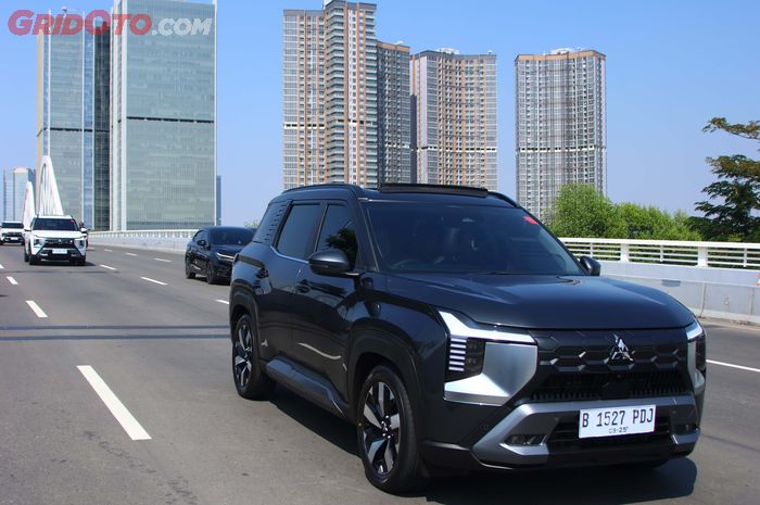 Begini Rasanya Pertama Kali Nyetir Mitsubishi Destinator di Jalan Raya
