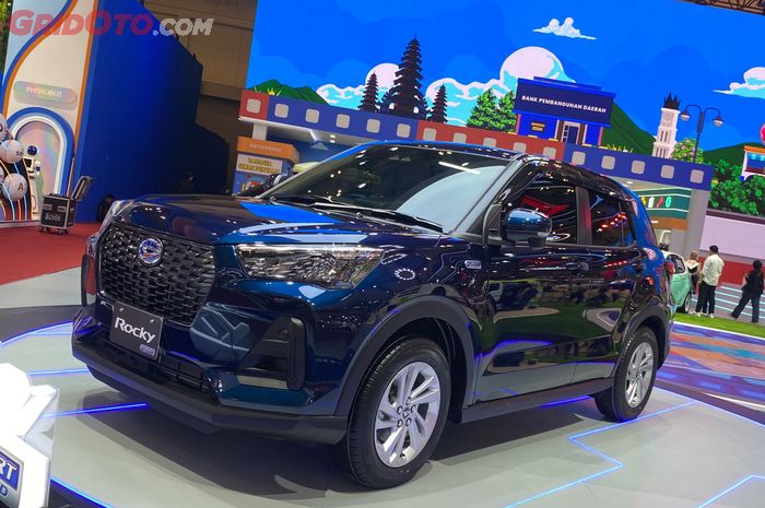 Harganya Tikung Tiggo Cross CSH, Ini Spek Daihatsu Rocky Hybrid