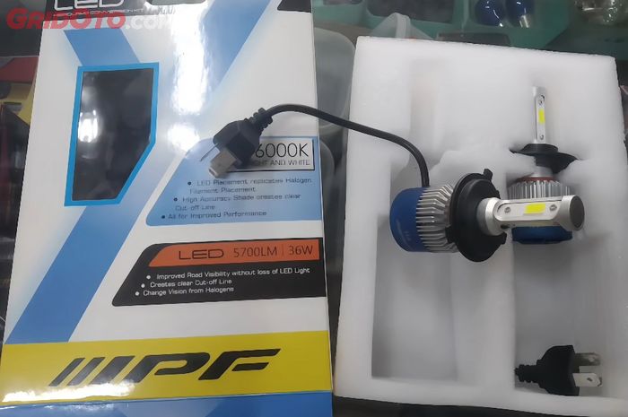 Pilih Bohlam atau LED Buat Headlamp Mobil? Simak Perbedaannya