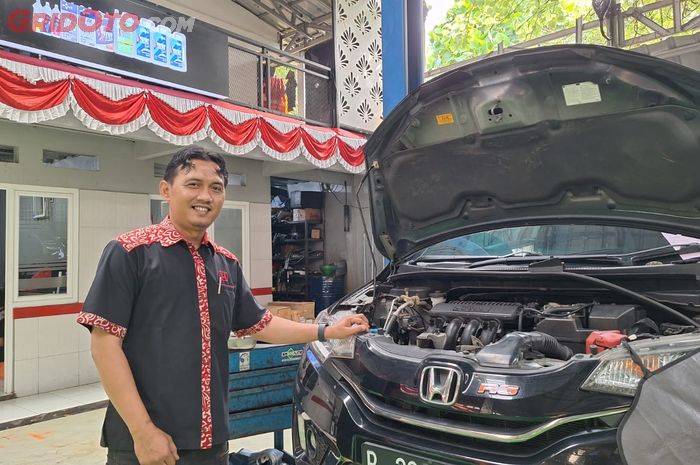 Kisah Mantan Mekanik Honda Dirikan Bengkel Spesialis Sampai Berangkatkan Umroh Pegawainya