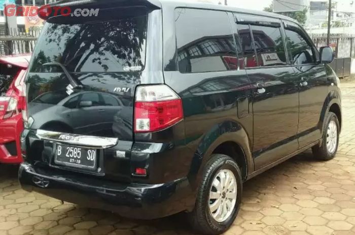 Bisa Ajak Keluarga Liburan, Suzuki APV Bekas Harganya Segini