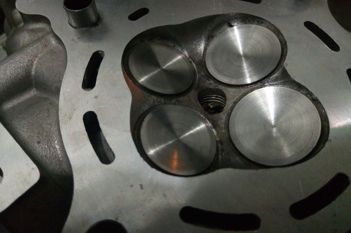 Ini Sebabnya Kenapa Settingan Klep di Motor Bekas Bisa Berubah