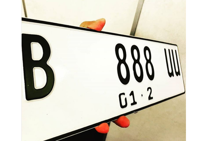 Bikin Tepi Jalan Dipidana, Ini Syarat, Cara dan Biaya Urus Pelat Nomor Hilang Satu di Samsat