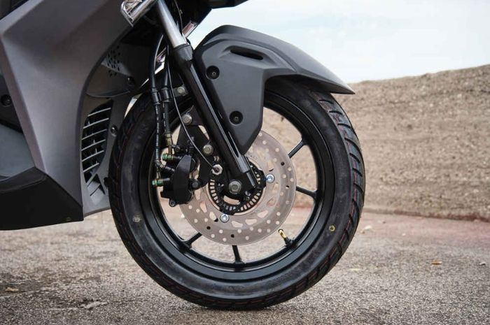 Rem ABS Cocok Banget Buat Pemotor Pemula, Ini Alasannya