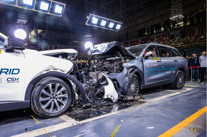 Bukan Kaleng Kerupuk, Seperti Ini Teknologi Crumple Zone Sasis Mobil