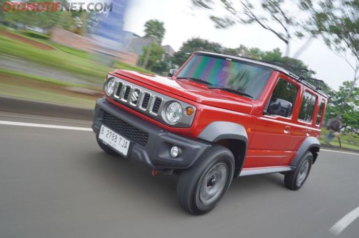 Jip Kalcer Buat Petualang, Segini Harga Suzuki Jimny 5 Pintu Mei 2025