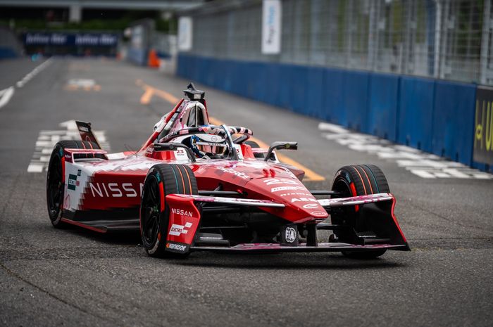 Formula E Tokyo Rampung, Oliver Rowland dan Nissan Amankan Podium