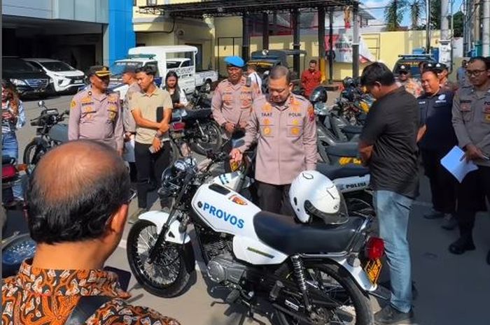 Motor Dinas Polres Tulungagung Bikin Kolektor Ngiler, Masih Simpan Rapi Yamaha RX-King 2006