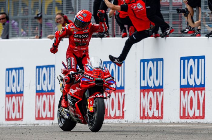 Menang MotoGP Jerman 2025, Marc Marquez Juga Ikutan Selebrasi Aura Farming Pacu Jalur Indonesia