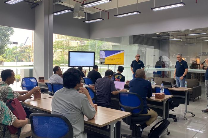 Beda Perlakuan, EVSafe Indonesia Ungkap Beberapa Sebab Mobil Listrik Mogok dan Penanganannya