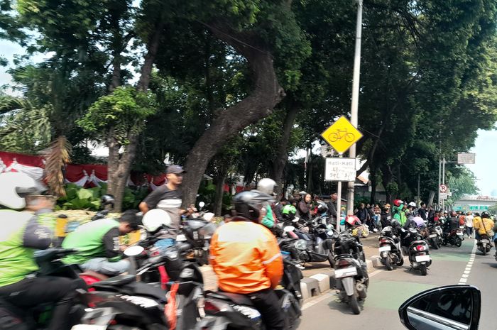 Awas Kena Macet Ada Demo Depan DPR RI, Begini Pantauan Lalu Lintasnya