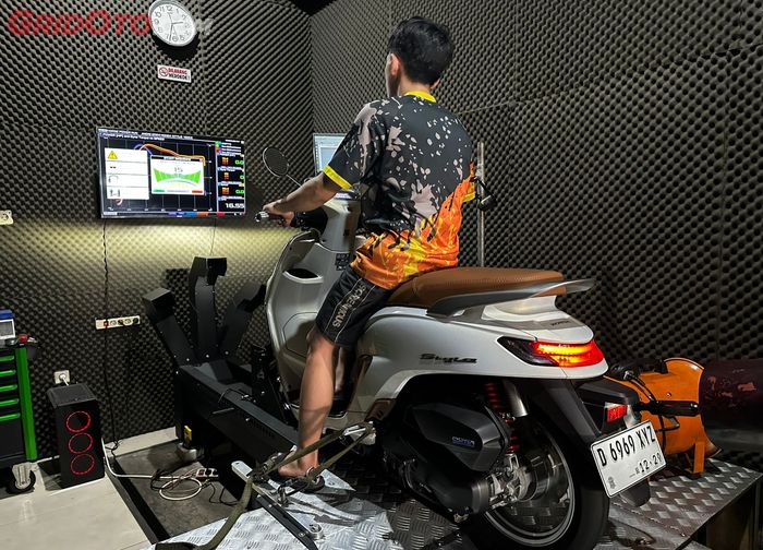 motor matic, dynotest, Spesialis motor matic, Toko variasi, Nolimitz Matic Shop, Nolimitz, Nolimitz Matic Shop, Spesialis Motor Matic di Bandung, Variasi Lengkap Hingga Dynotest