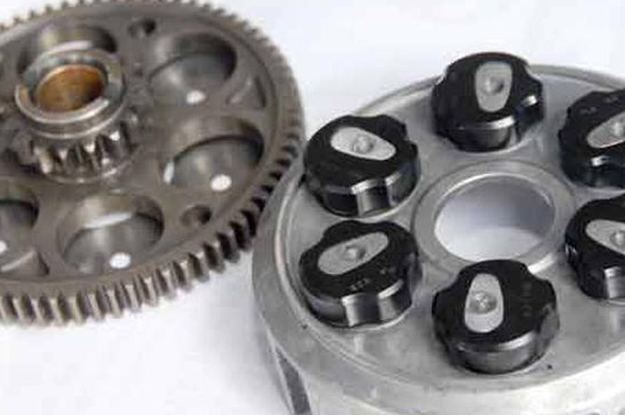 Ciri Karet Rumah Kopling di Motor Bekas Minta Diganti, Ganti Sebelum Rusak Parah