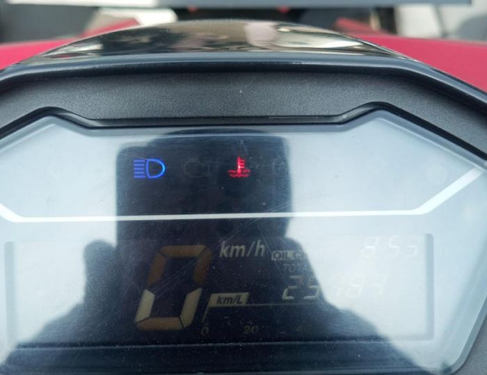 motor matic, honda vario, Indikator suhu mesin, indikator suhu, motor matic honda vario, penyebab indikator suhu nyala, penyebab indikator suhu honda vario nyala, Cara Mengatasi Indikator Suhu Motor Matic Honda Vario Tiba-tiba Menyala