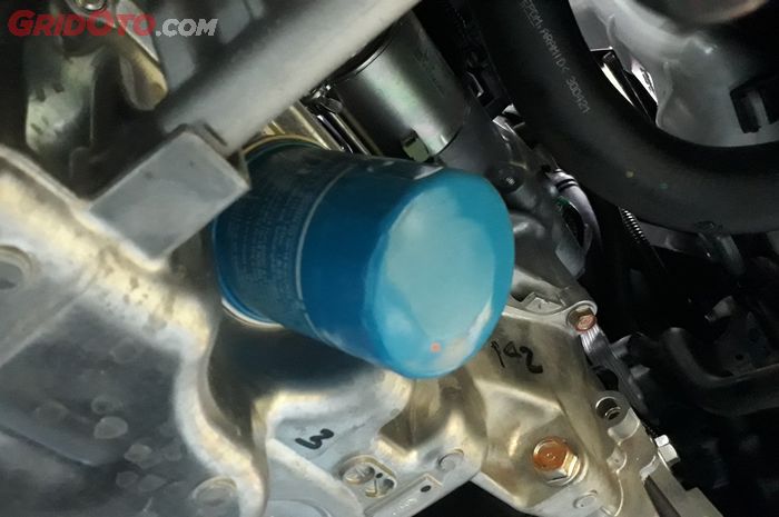 Perbedaan Filter Oli Mobil Yang KW dan Filter Oli Palsu, Wajib Tahu