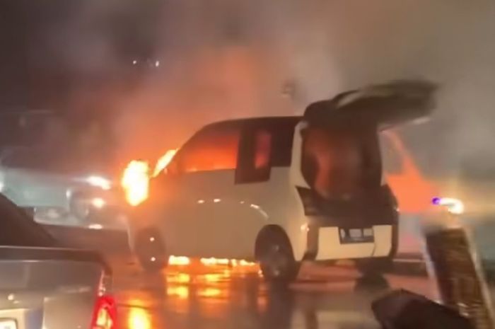 Wuling Buka Suara Soal Air ev Terbakar di Bandung, Pastikan Baterai Aman