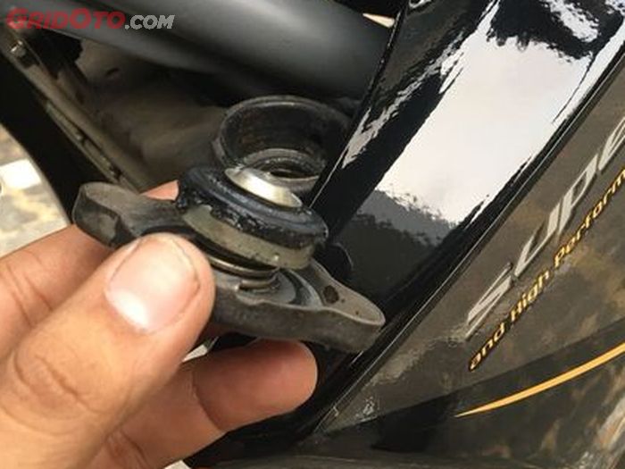 tekanan, spesifikasi, air radiator, tutup radiator, sistem pendingin, Tutup Radiator Rusak Wajib Diganti Baru, Tapi Jangan Salah Pilih