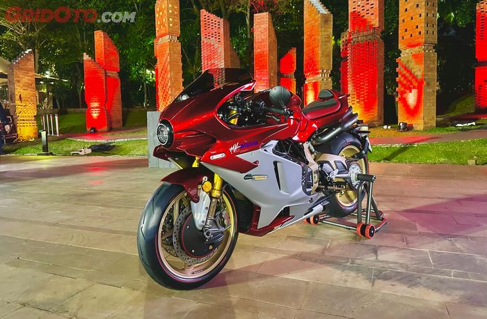 Tda luxury toys, MV Agusta Superveloce 1000 Serie Oro, Morgan Midsummer, Cuma Sedikit di Dunia, TDA Luxury Toy Hadirkan MV Agusta dan Morgan Edisi Terbatas ke Indonesia