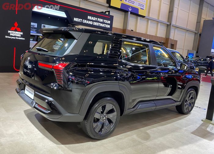 mitsubishi, mobil baru, GIIAS 2025, Mitsubishi Destinator, Mitsubishi Destinator Exceed, Mitsubishi Destinator Exceed. Harga Merakyat, Lebih Wah Dari Termurah