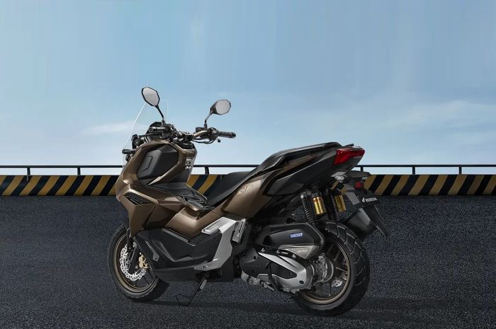 AHM Kasih Promo Servis, Beli Honda ADV160 Tinggal Mikir Isi Bensin