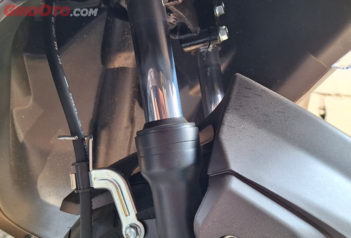 ban motor, motor bekas, ban botak sebelah, ban motor botak sebelah, penyebab ban motor botak sebelah, kenapa ban motor botak sebelah, Ini Sebabnya Ban Depan Motor Matic Cuma Botak Sebelah, Awas Bahaya