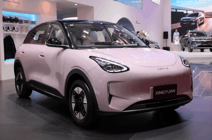 Geely, GIIAS 2025, Geely EX5, Geely Auto Indonesia, Perdana Tampil di GIIAS, Segini Total SPK yang Berhasil Diraup Geely