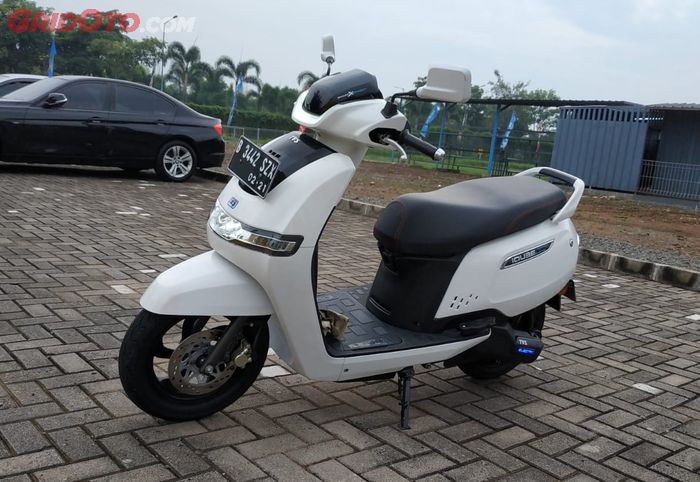listrik, motor listrik, iQube S, Generasi Baru Dijual Lebih Murah, Begini Nasib TVS iQube S Lama