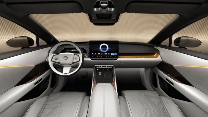 toyota, mobil listrik, BYD Seal, Toyota bZ7, Mobil Listrik Toyota bZ7 Tampil Di Cina, Calon Penantang BYD Seal