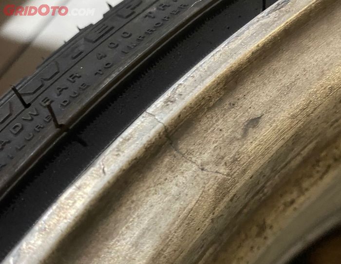 mobil bekas, ban sering kempes, ban mobil bekas, penyebab ban mobil sering kempes, ban mobil kempes, penyebab ban sering kempes, Pantas Saja Ban Mobil Jadi Sering  kempes, Ternyata Ini Penyebabnya