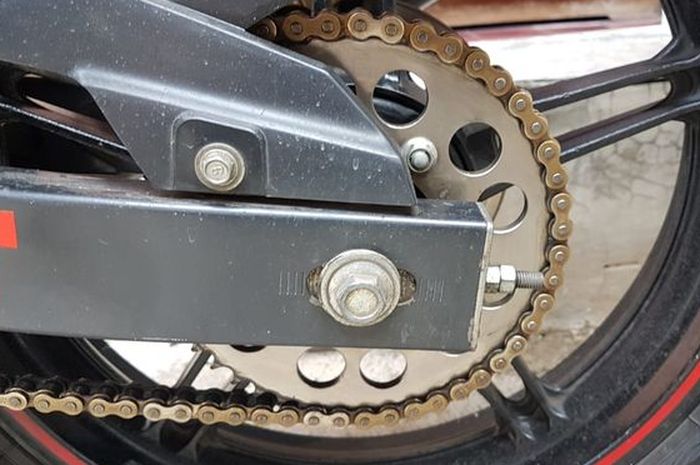 Ini Tanda Rantai Dan Gir Motor Sudah Harus Diganti Baru Sebelum Putus