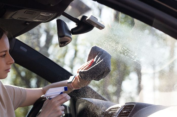 Merawat Kaca Film Ternyata Mudah, Cukup Lakukan Hal Seperti Ini