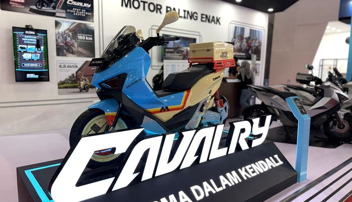 duta 'sheila on 7', Duta Modjo, Atenk Katros, MAKA Motors, Maka Cavalry, jakarta fair 2025, Beli Motor Listrik MAKA Cavalry di Jakarta Fair 2025, Ditampol Uang Rp 3 Juta