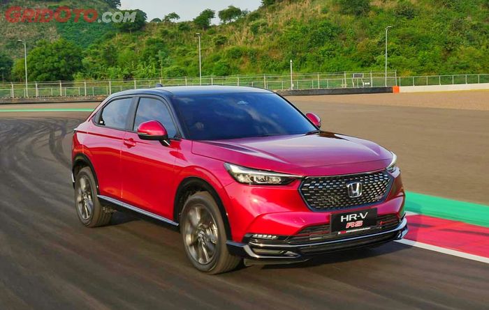 honda hr-v, Honda HR-V e:HEV, Honda HR-V Hybrid, HR-V Hybrid, HR-V e:HEV, Siapa Lebih Bertenaga Honda HR-V RS Hybrid Atau Honda HR-V RS Turbo?