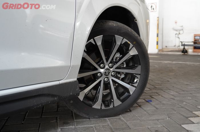 Cek Setelah Perjalanan Jauh, Segini Batas Aman Ketebalan Tapak Ban