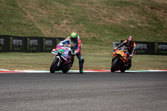 Maverick Vinales, vinales, franco morbidelli, motogp mugello, morbidelli, Morbidelli Keras Kepala, Setelah Tabrak Vinales Malah Bilang Begini