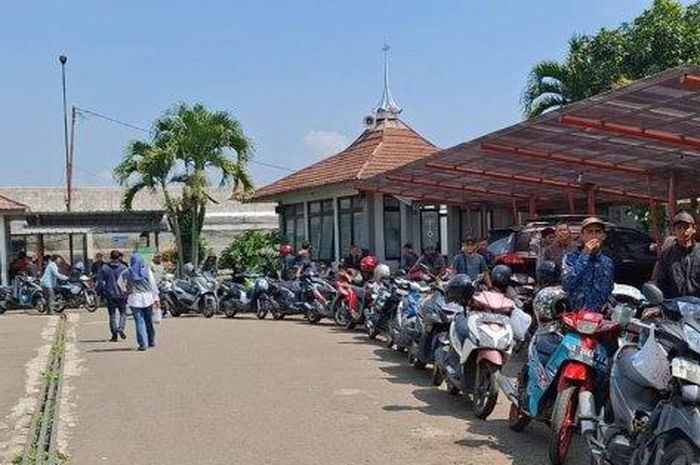 Antreat di Samsat Mengular, Pemkab Bandung Tambah 3 Pos Layanan Baru Selama Pemutihan