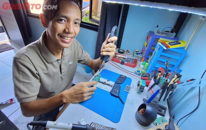 intercom, Intercom helm, servis intercom, 27modmicproject, Intercom Helm Mati Jangan Dibuang, Masih Bisa Diservis di Sini