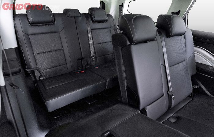 GIIAS 2025, Aletra L8 ev, Aletra Mobil Nusantara, Aletra L8 EV 8-Seater, Aletra L8 EV Captain Seat 7-Seater, Aletra L8 EV Menggoda, MPV Listrik Muat Banyak, Makin Keren Pakai Body Kit