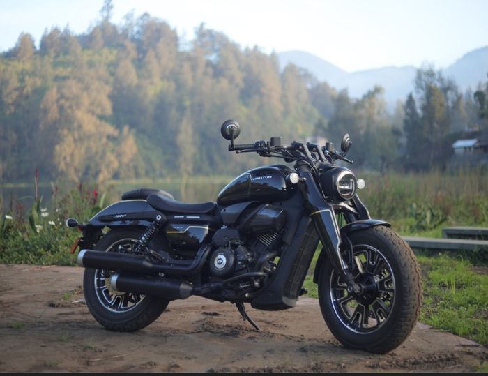 yamaha aerox, QJMotor, srv 250, Viento 180, Fort 250 Adventure, QJMotor Luncurkan 4 Motor Baru di Indonesia, Ada Cruiser sampai Motor Matic Pesaing Aerox