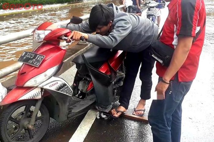 Ini Penyebab Motor Matic Tiba-tiba Nggak Mau Jalan Saat Dikendarai
