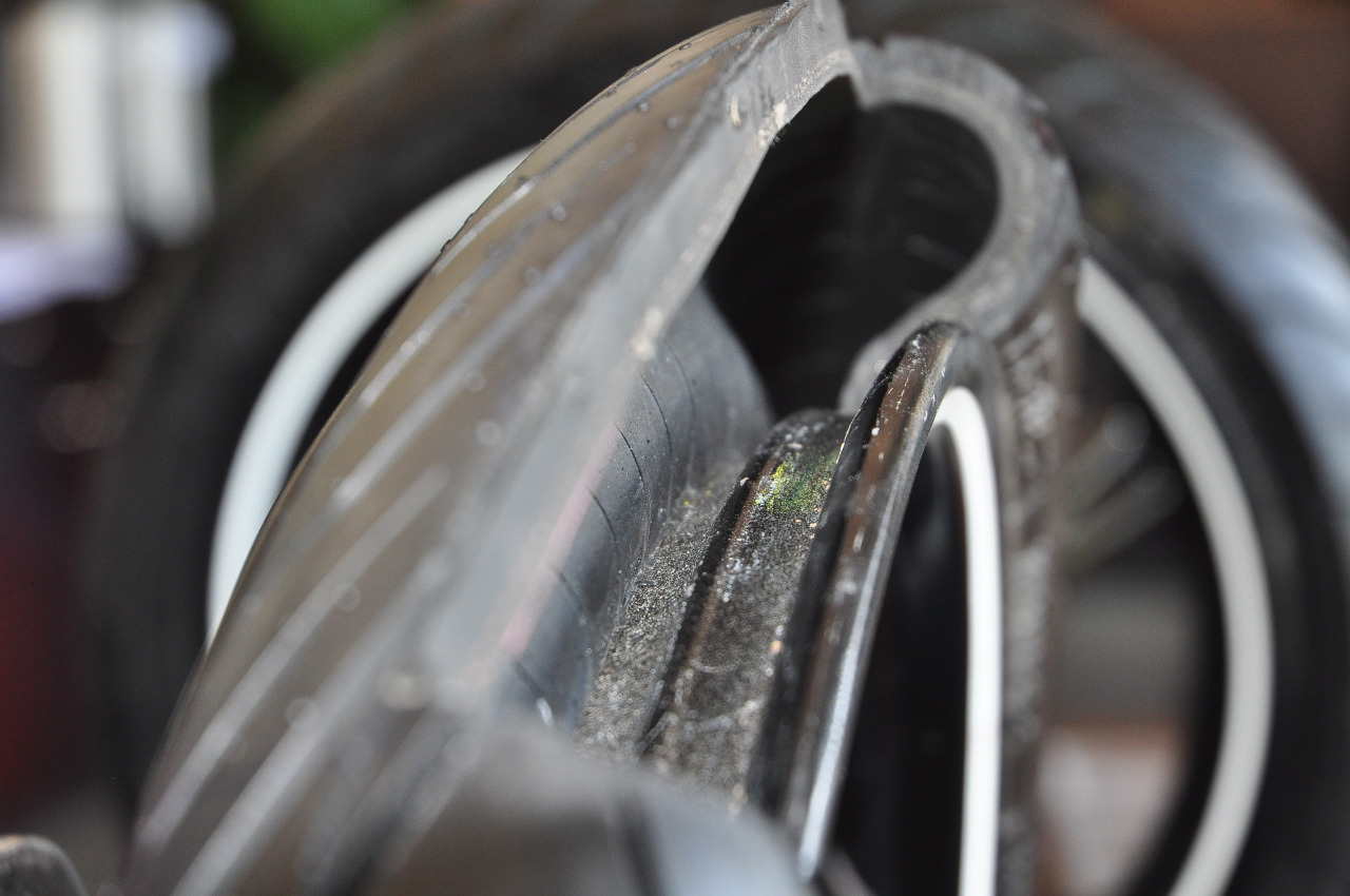 motor, pelek, ban tubeless, pelek motor, pelek racing, pelek racing motor, Ternyata Gak Semua Pelek Motor Bekas Cocok Dengan Ban Tubeless, Baru Tahu