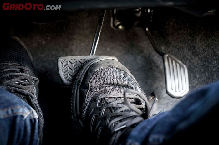 permukaan, rem mobil, cakram, pedal rem, bergetar, Bikin Was-was, Ini Penyebab Rem Mobil Getar Saat Pedal Diinjak