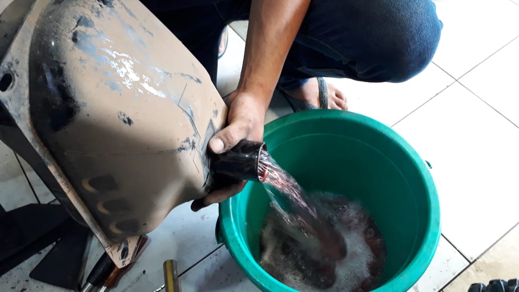 motor bekas, tangki bensin, tangki bensin motor, bahaya tangki bensin sering kosong, dampak tangki bensin sering kosong, Ini Dampak Membiarkan Tangki Motor Bekas Kosong Selain Bikin Karat