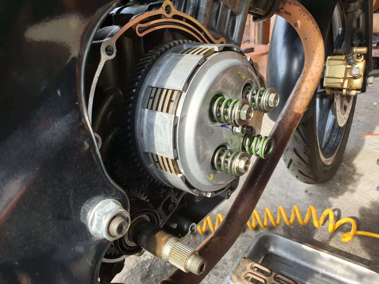 motor bekas, kabel kopling motor, kabel kopling, kabel kopling putus, penyebab kabel kopling putus, Ternyata Hal Sepele Ini Bisa Bikin Kabel Kopling Motor Cepat Putus