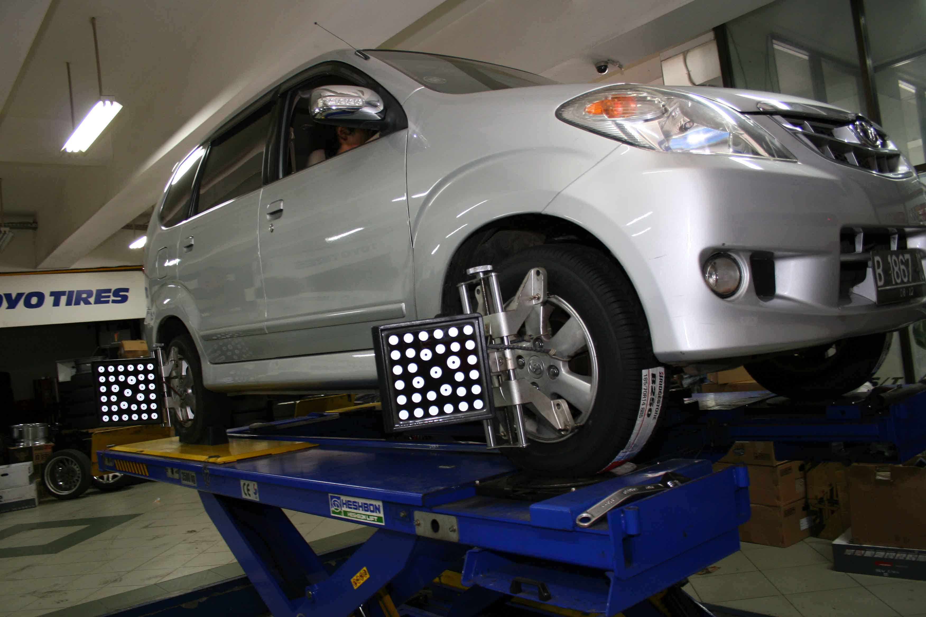 ban mobil, hankook, balancing, perawatan kendaraan, spooring, Apriyanto Yuwono, Baru Punya Mobil, Ada 4 Hal Tentang Ban Mobil yang Wajib Anda Ketahui