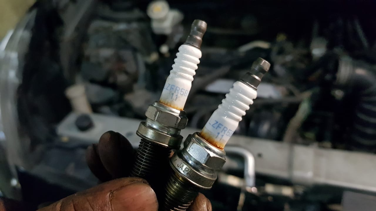 Tiga Hal Penting Yang Wajib Diketahui Saat Ganti Busi Mobil Bekas Sendiri