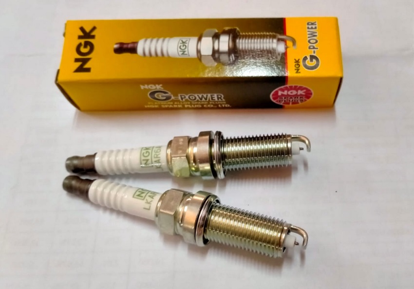 Malah Bikin Umur Pendek, Jangan Bersihkan Busi Mobil Pakai Ampelas