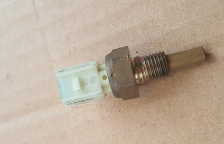 motor bekas, Indikator suhu mesin, indikator suhu mesin motor, indikator suhu, penyebab indikator suhu nyala, Tiga Penyebab Indikator Suhu Di Motor Bekas Tiba-tiba Menyala