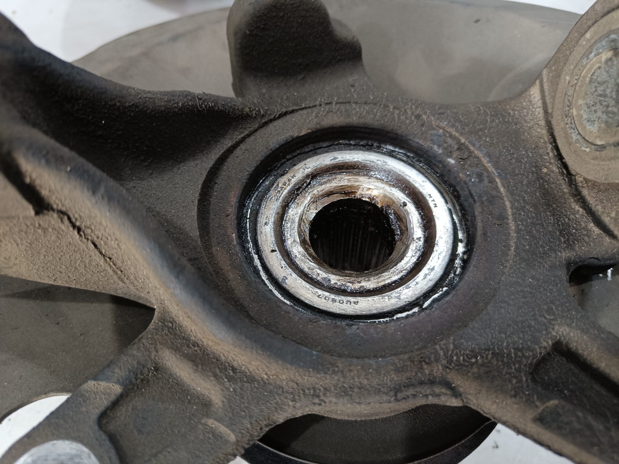 harga, komponen, Kaki-kaki, bearing roda, Nih Dampak Buruk Bearing Roda Mobil Oblak Masih Terus Dipakai