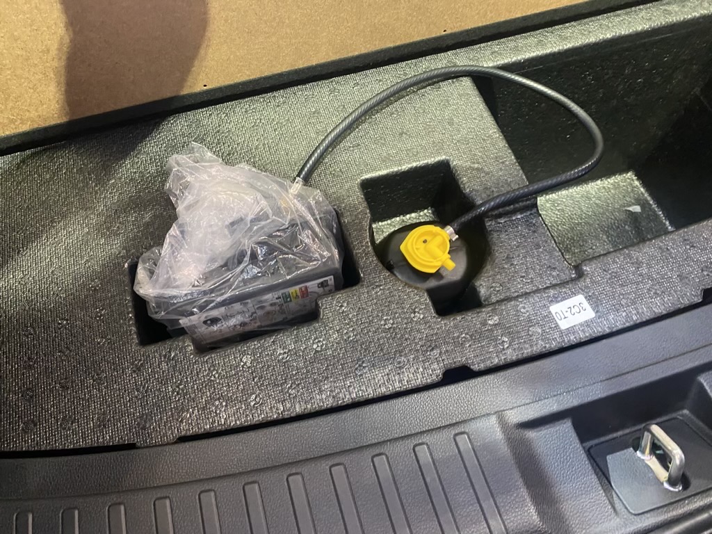 honda civic, honda cr-v, honda cr-v hybrid, Honda Civic hybrid, Satu Platform, Ini Kelebihan Civic Hybrid Yang Gak Ada di CR-V Hybrid